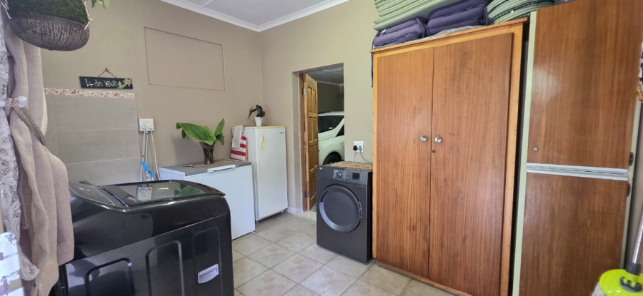 4 Bedroom Property for Sale in Jan Cillierspark Free State
